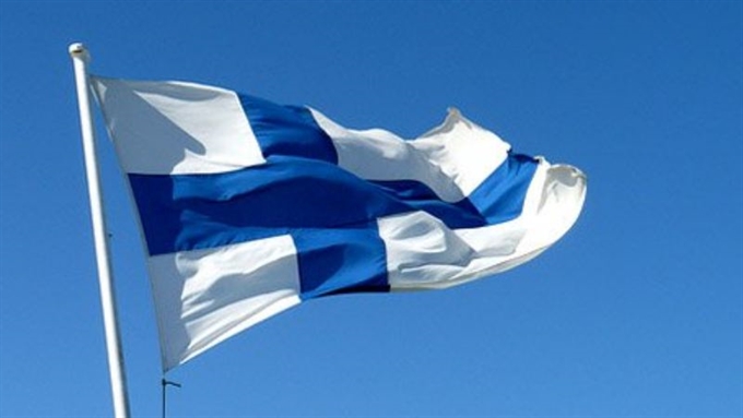 flag-finlyandii-40x60-sm-po-aktsii.jpg