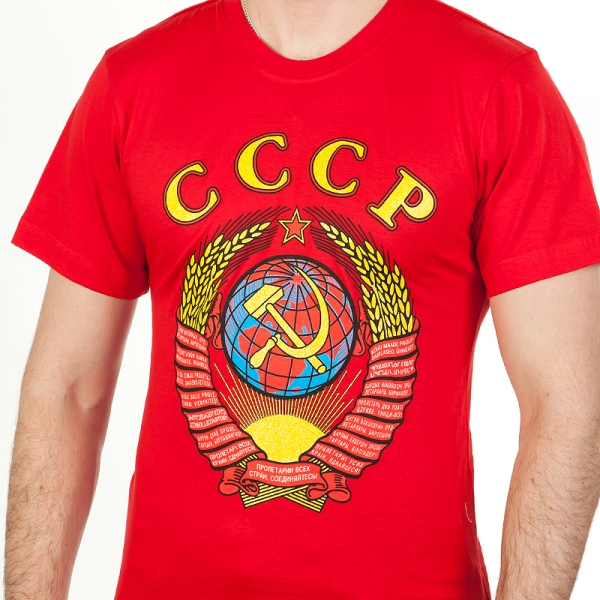 Красная футболка СССР